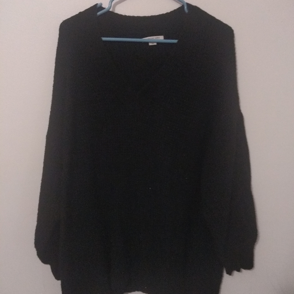 Black oversized sweater